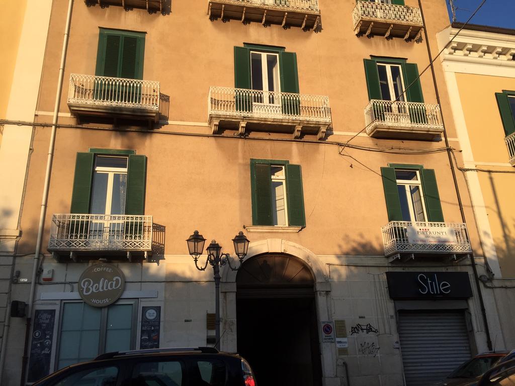 Dimora Spina In Centro Hotel Campobasso Bagian luar foto